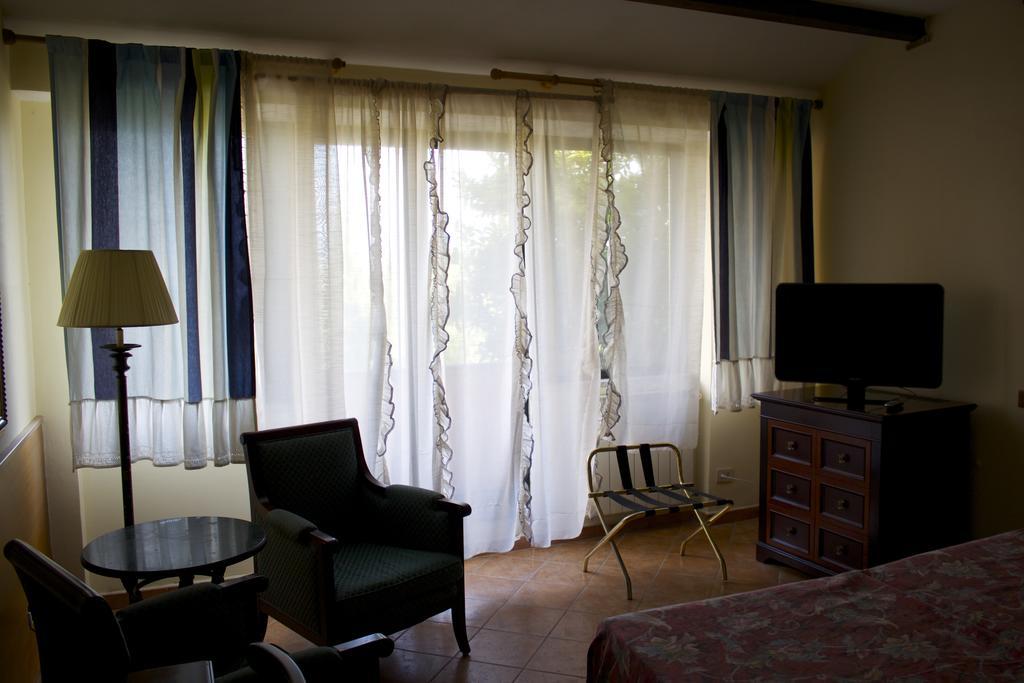 Hotel Antico Residence Roma Monterosi Dış mekan fotoğraf