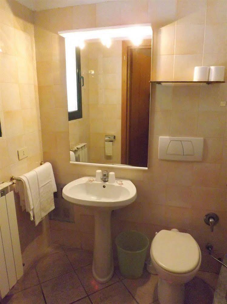 Hotel Antico Residence Roma Monterosi Dış mekan fotoğraf
